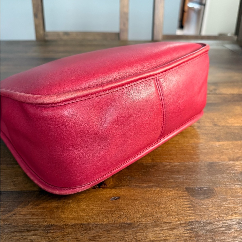 Coach Vintage 90’s Patricia’s Legacy Red Leather Shoulder Crossbody Bag #9951 - Picture 6 of 16